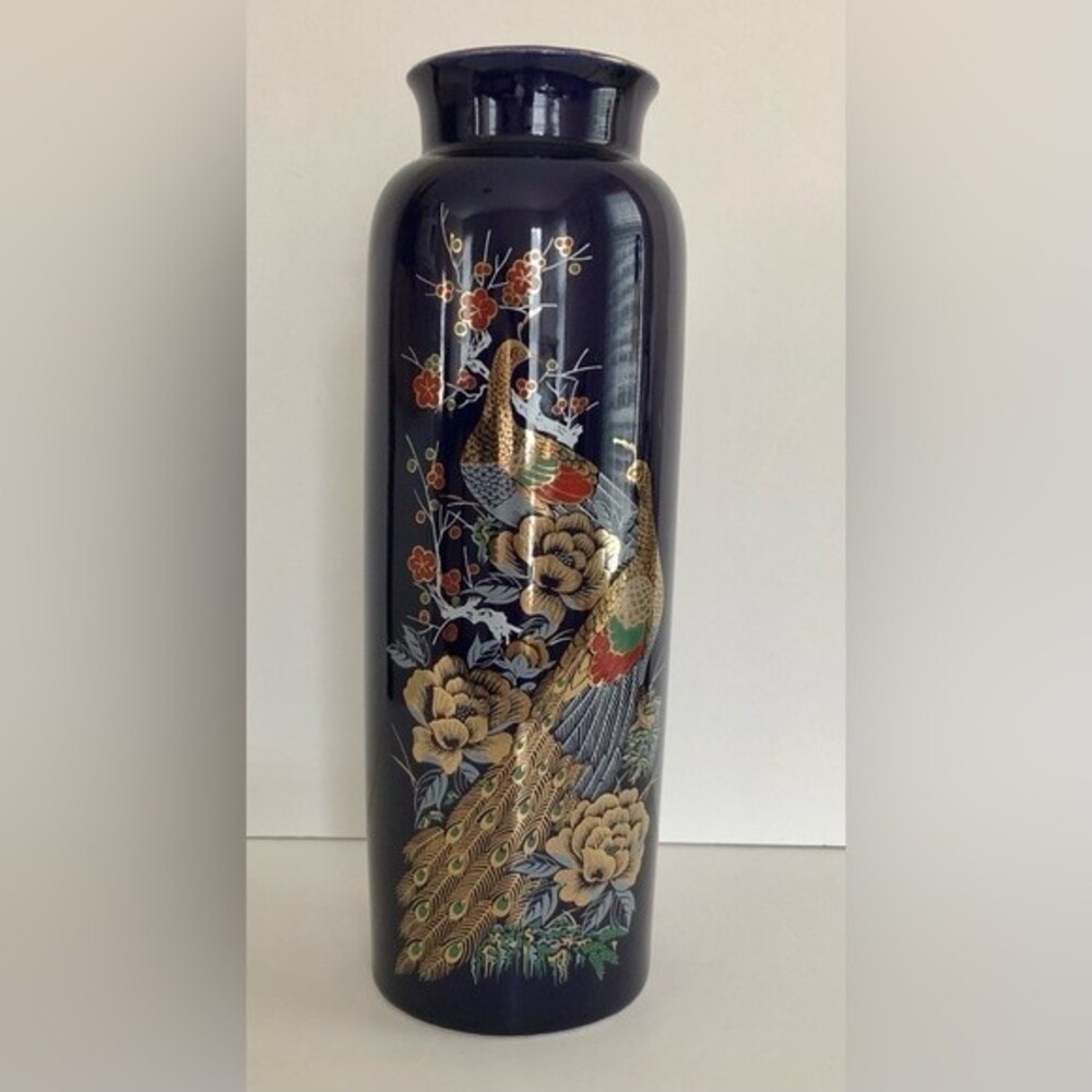 VASE COBALT BLUE INTERPUR PEACOCK VASE GOLD TRIM MADE IN JAPAN 10.75 " TALL